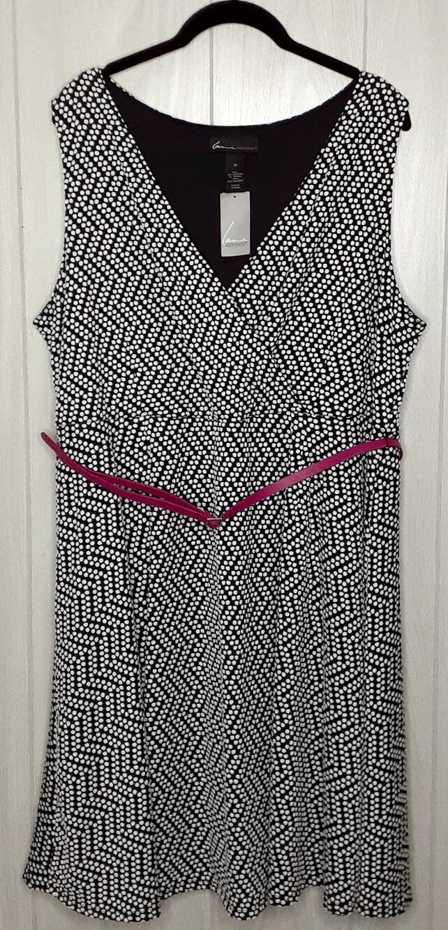 Ladies Lane Bryant NWT Sleeveless Black & White Dress Size 20 Polka Dot